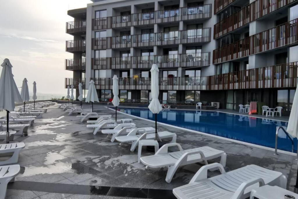 Апартамент У Моря В К-С Paradiso В Г. Несебър Lägenhet Exteriör bild